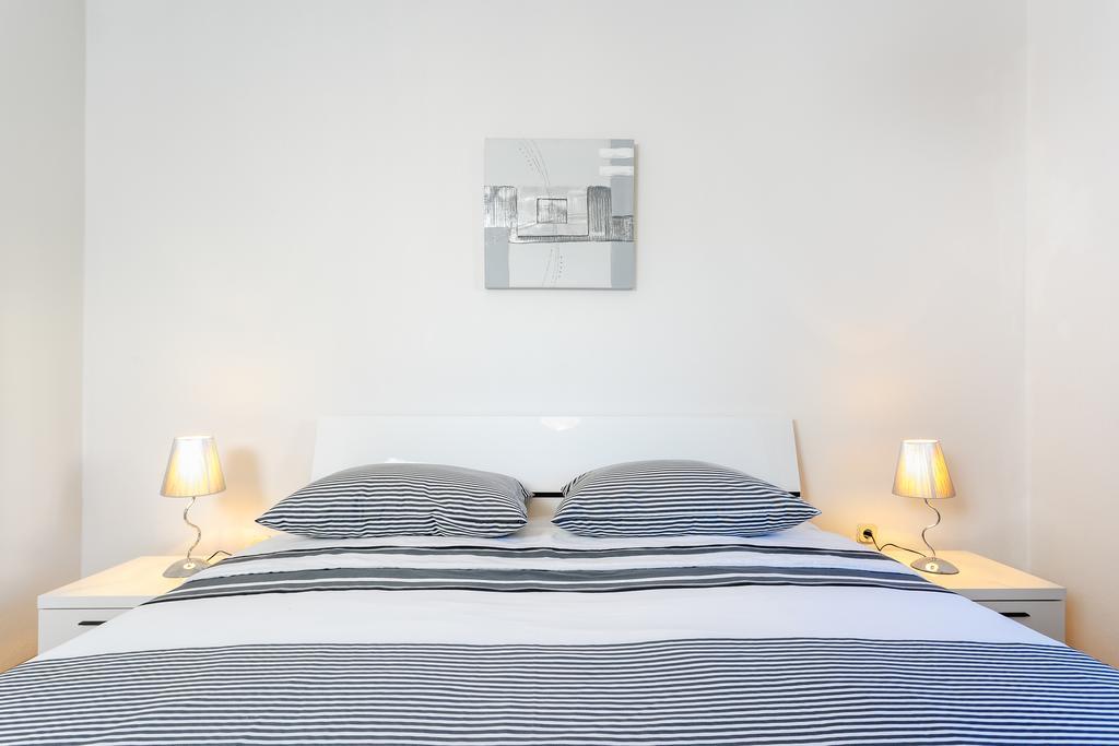 מרינה Holiday Home Iris מראה חיצוני תמונה